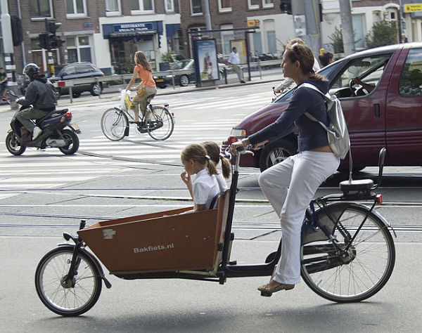 amsterdam-bicis-ninos