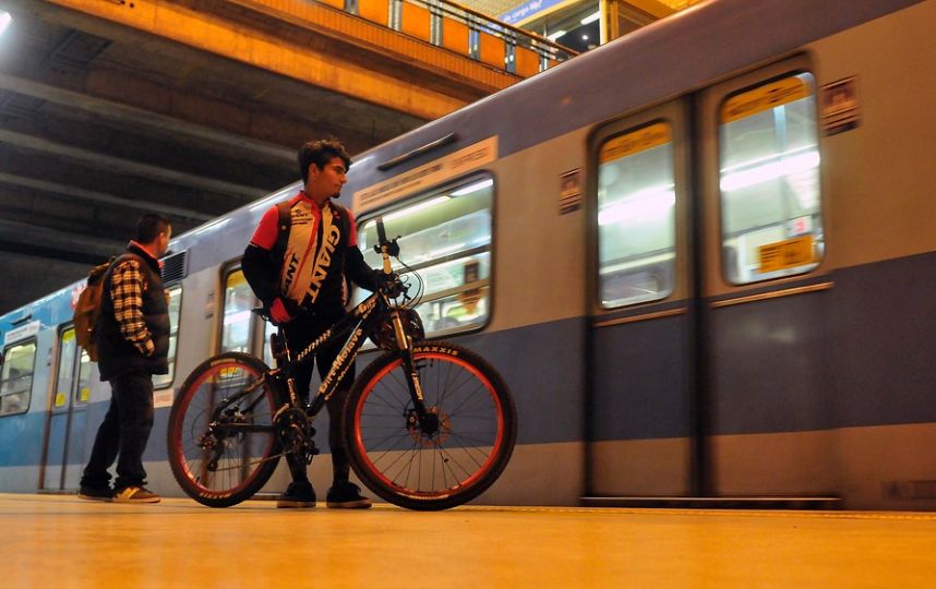 bicicletas-en-metro-santiago-1